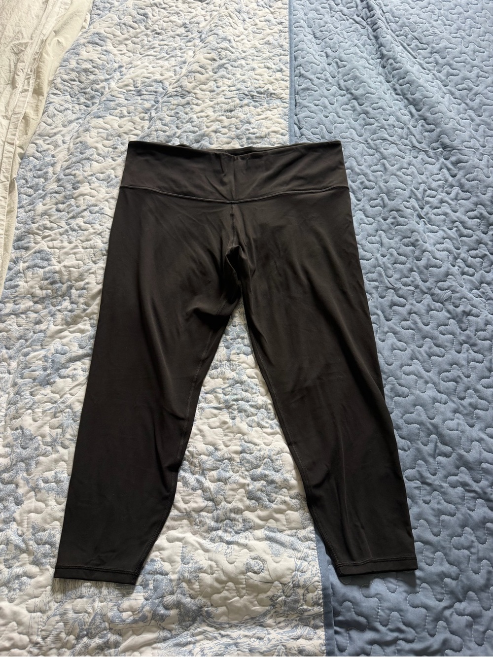 Athleta Ultra High Rise 7/8 Leggings